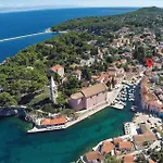 Σπίτι διακοπών Awesome In Veli Lošinj